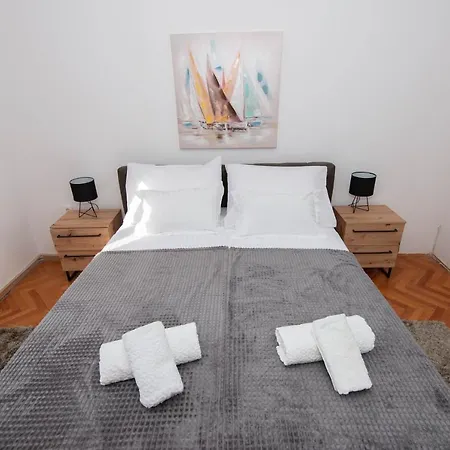 Apartment Sweet Paolo *